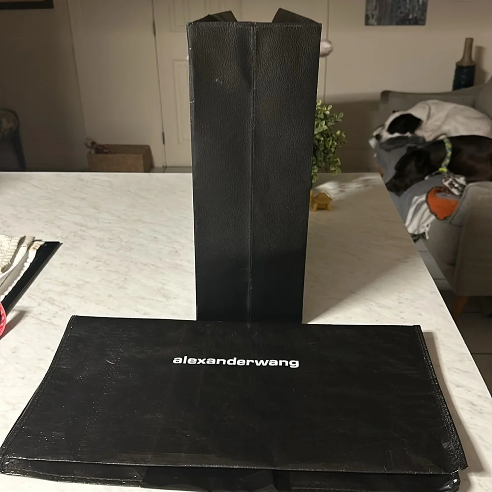 ALEXANDERWANG !!!! Shopping bag + bag for SALE !!!!🖤⚪️